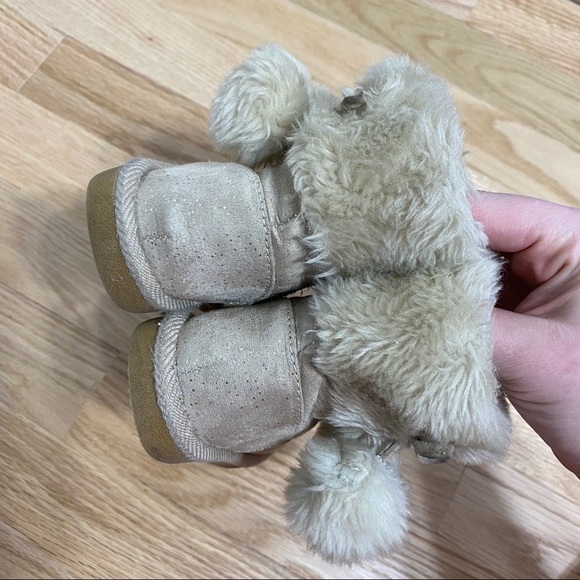 Jumping Beans Tan Faux Fur Boots Sz 5 Pom Pom - Picture 4 of 8